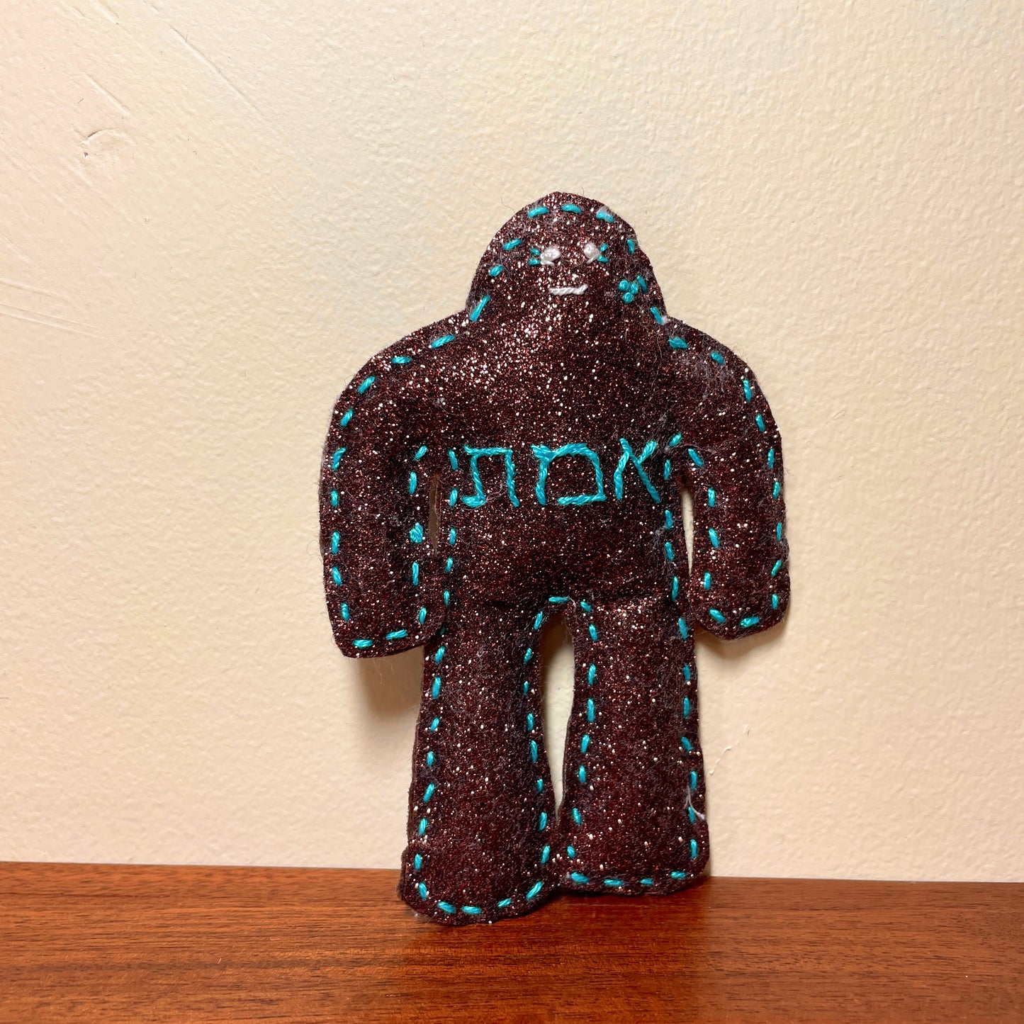 After Dinner Mint “Gumdrop” Glitter Golem/et | 9th Minyan